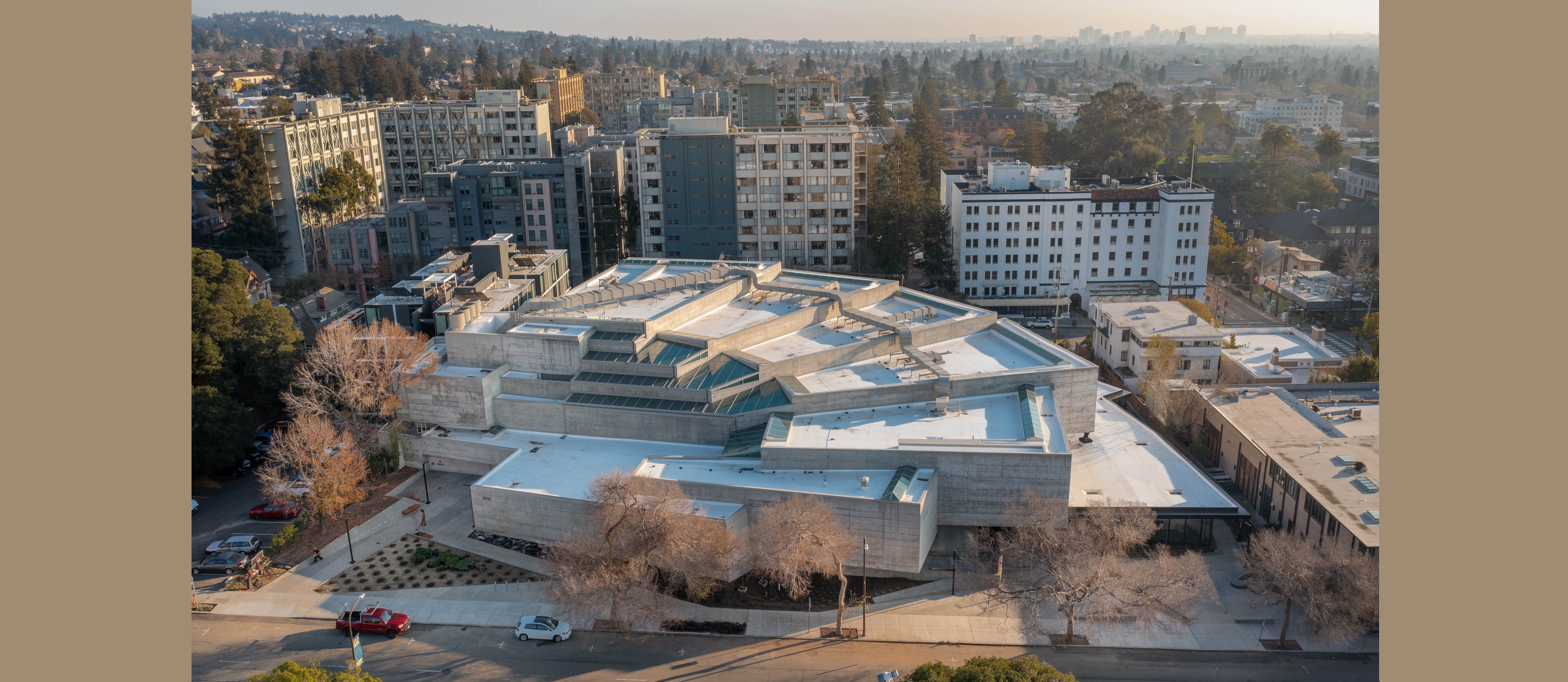 Betmen va Xarli Quinn porno multfilmlar