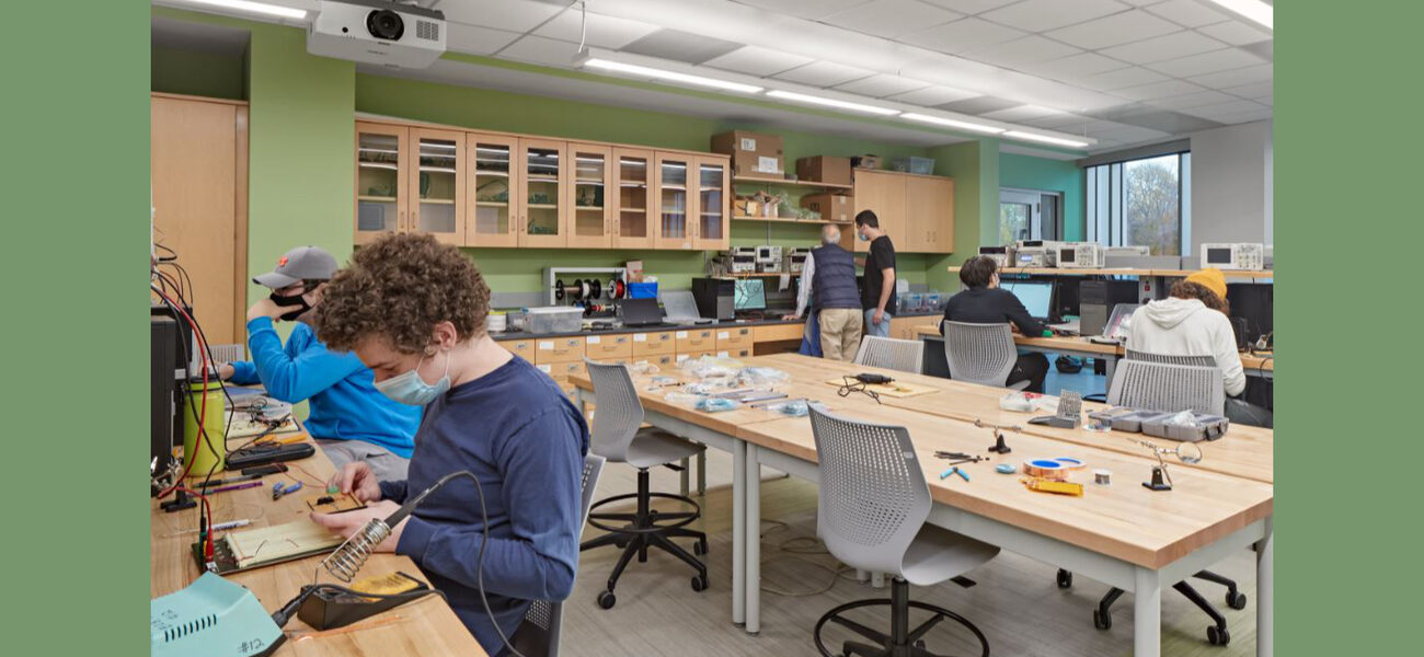 electronics teaching lab