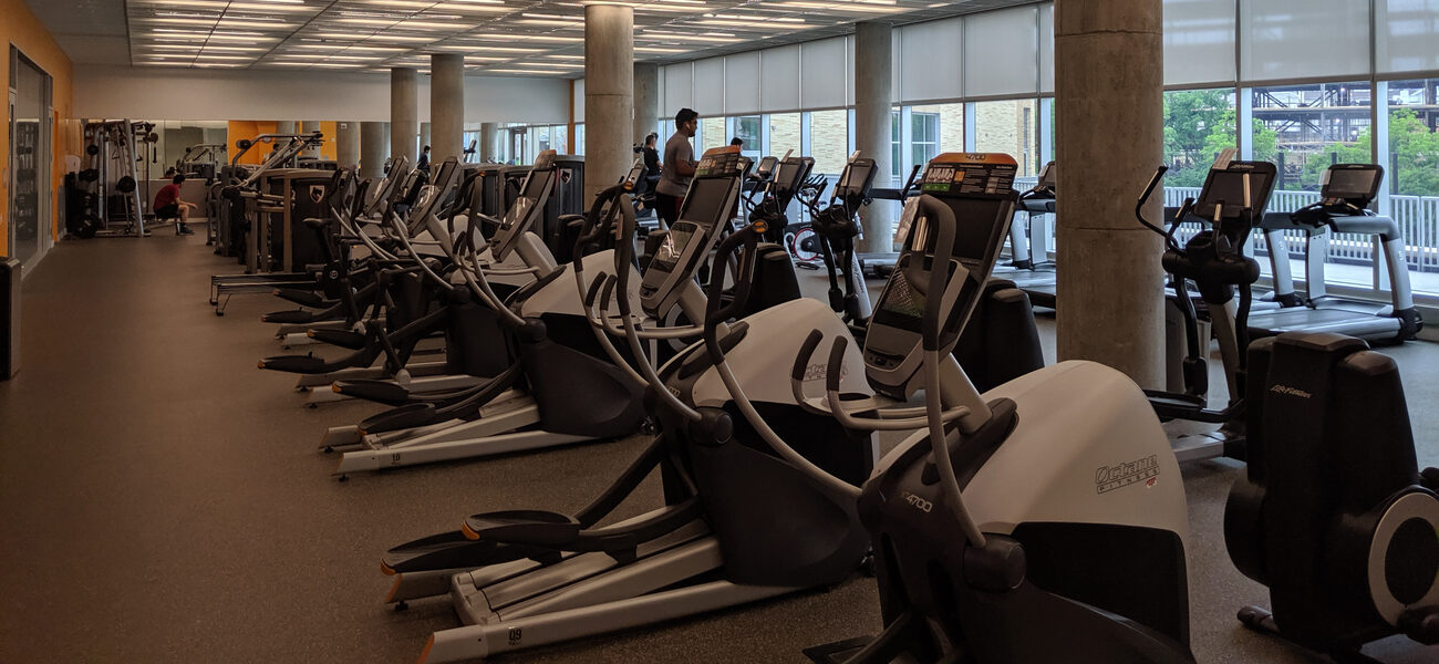 Long row of exercise bike