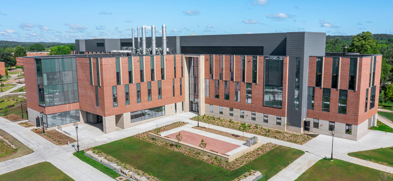 University of Wisconsin-River Falls - SciTech Innovation Center