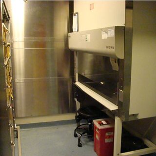 Containment Cubicle