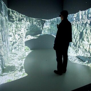 3D Virtual CAVE