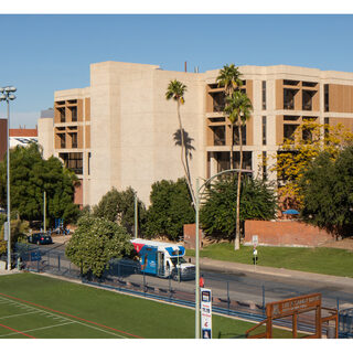 Bartlett Academic Success Center (left), Main Library (right)