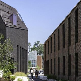 Bowdoin College - Gibbons Center for Arctic Studies & Barry Mills Hall