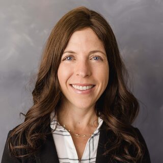 Mrs Julie Kelly-Smith